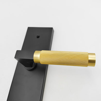 Quadrato Multi Point Lock Trim with Half-Knurled Handle in Matte Black