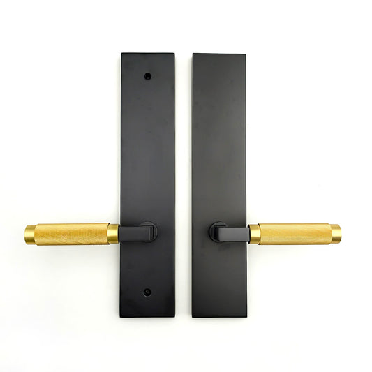 Quadrato Multi Point Lock Trim with Half-Knurled Handle in Matte Black