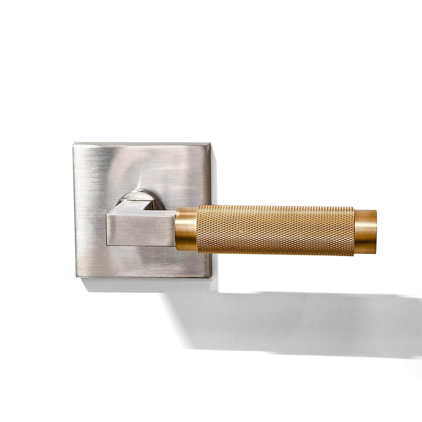 Half-knurled rectangular panel door handles in silver-gold-color