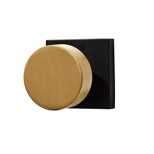 Quadrato Rosette with Golden Smooth Knob in Matte Black Picture