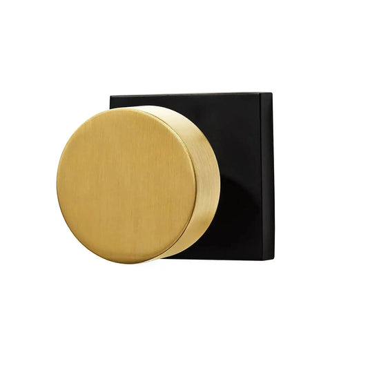 Round knob door handle