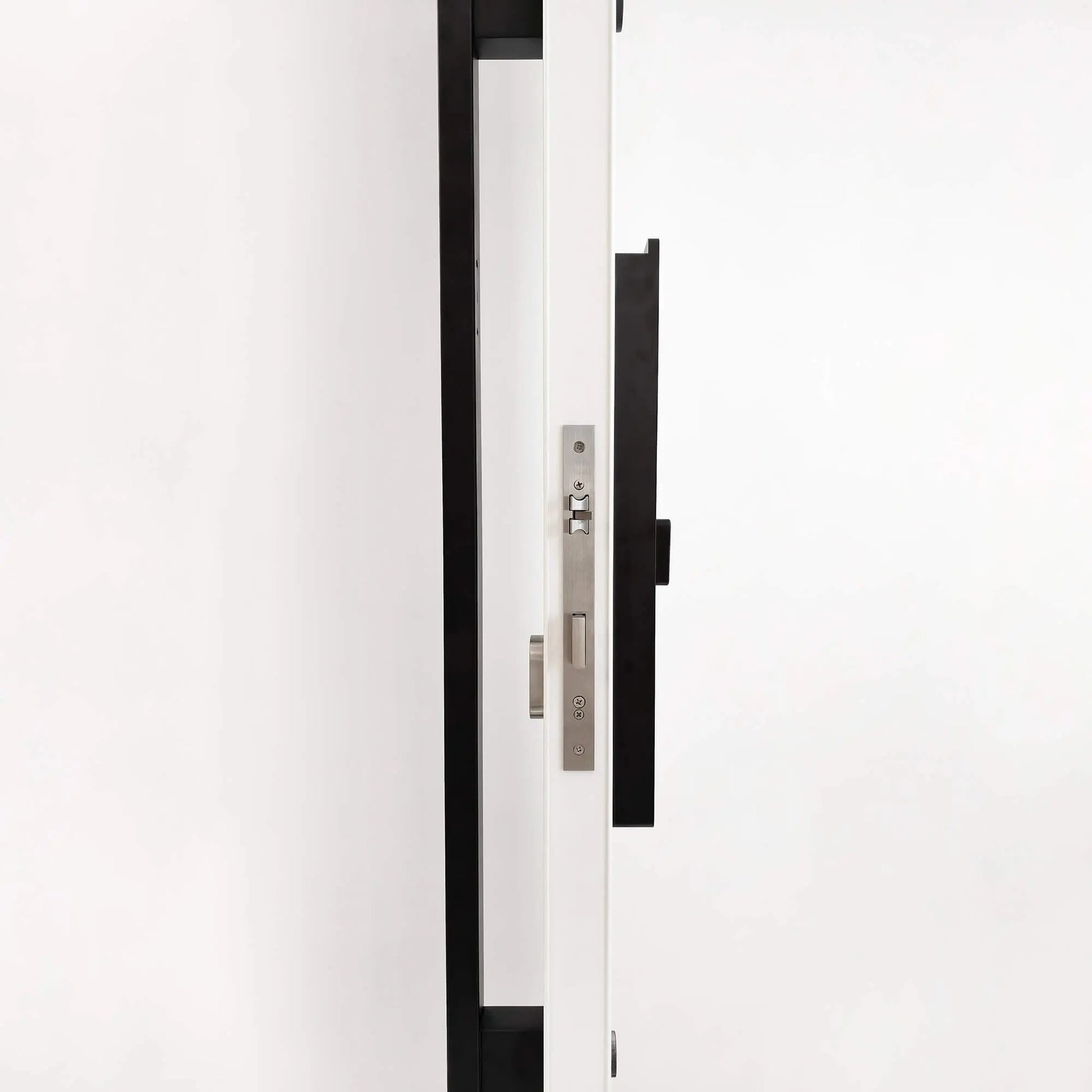 Stainless Steel Smart Door Handle Pull Side Installation Picture