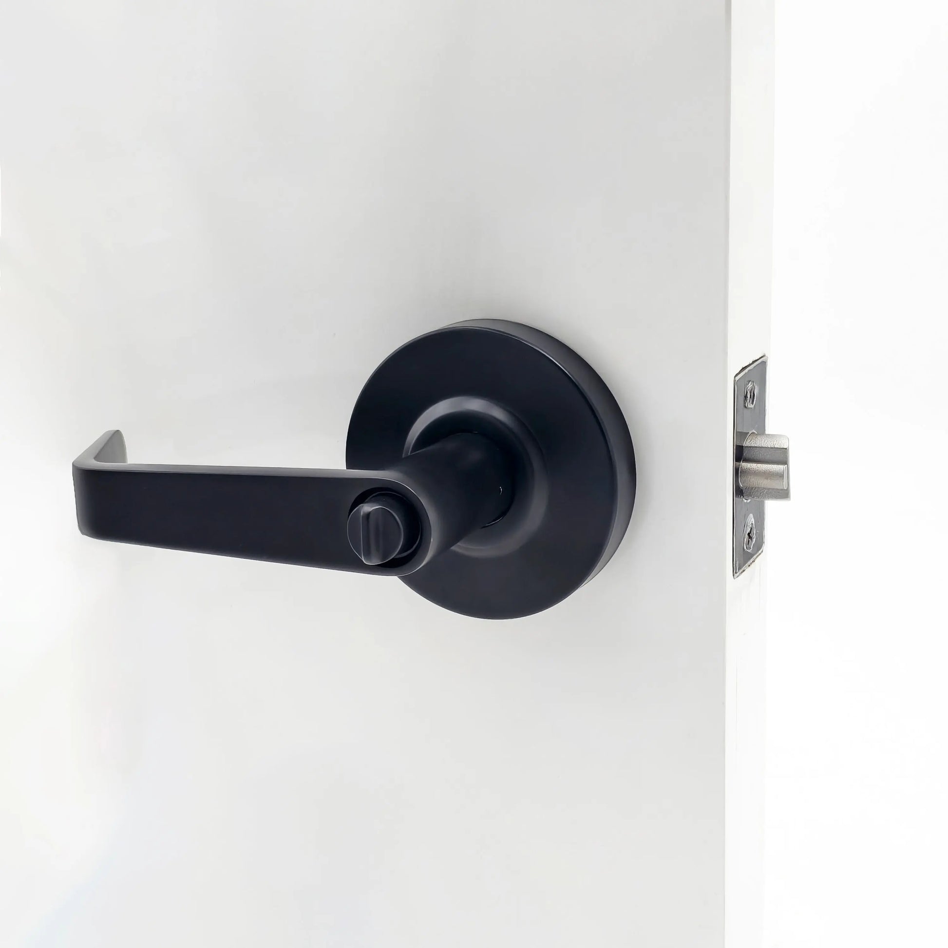 black grade 2 lock installation effect